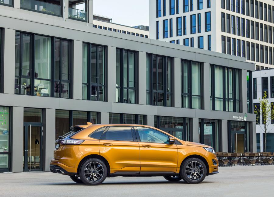  Ford Edge Sport 2016 года  (WW) (фото 8 из 33)
